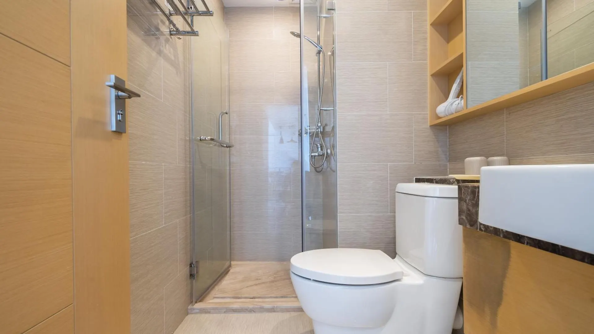 Poly Central Plaza By Boli At Sanya City Center#Near Joy City Hotel