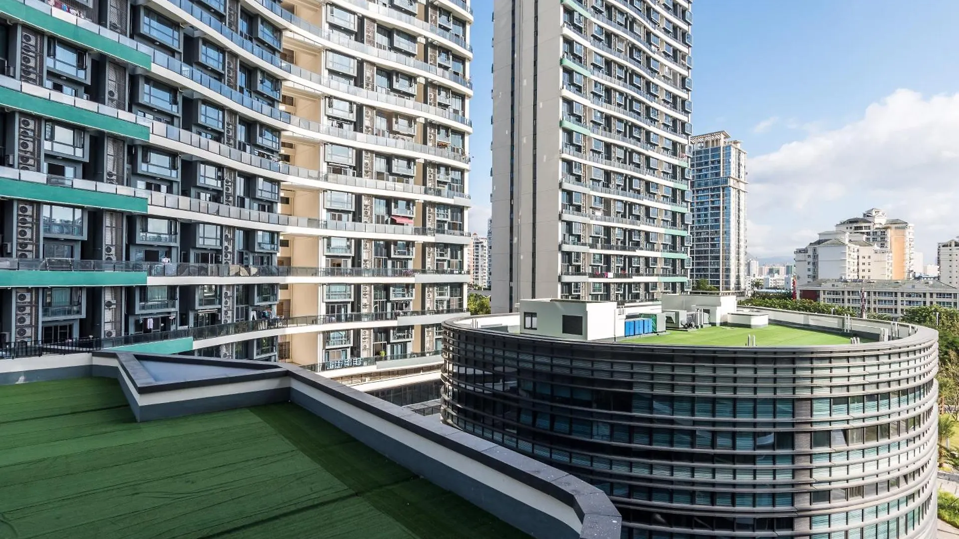 Poly Central Plaza By Boli At Sanya City Center#Near Joy City 5*,